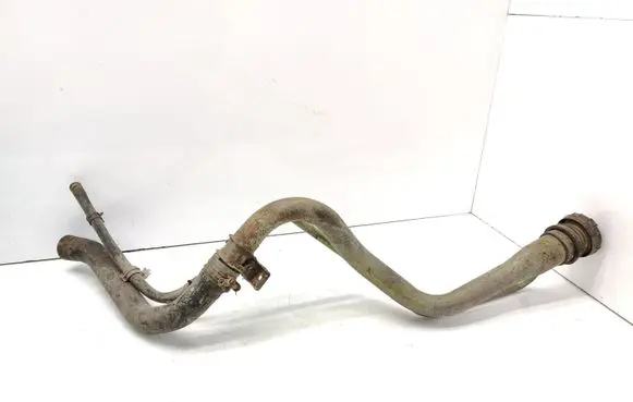 Fuel tank filler neck pipe