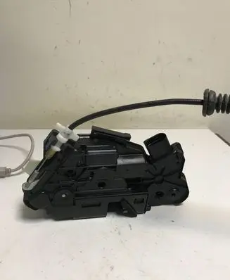 Skoda Superb B6 (3T) Front door lock 6V1837015A