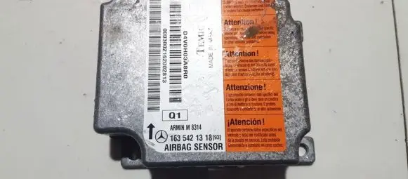 Mercedes-Benz ML W163 Airbag control unit/module 1635421318 8314