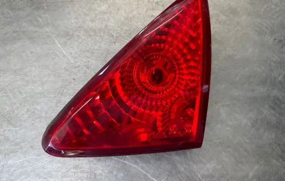 Peugeot 3008 I Tailgate rear/tail lights 9683460980