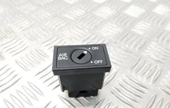 Volkswagen Touran II Passenger airbag on/off switch 1Y0919228B