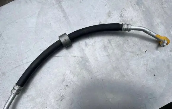 Renault Zoe Air conditioning (A/C) pipe/hose 924547480r