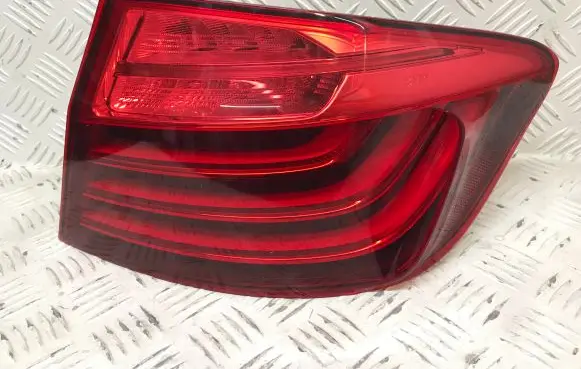 BMW 5 F10 F11 Rear/tail lights 184080