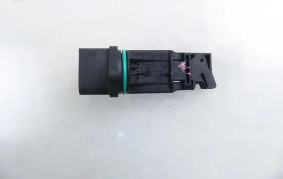Volkswagen Polo IV 9N3 Mass air flow meter F00C2G2055