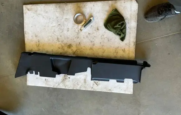 Audi Q7 4M Centre console side trim rear 4M0865528K 4M0863528