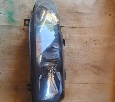 Seat Toledo II (1M) Headlight/headlamp 1M1941002D 67742701