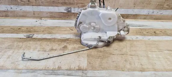Honda Civic Front door lock