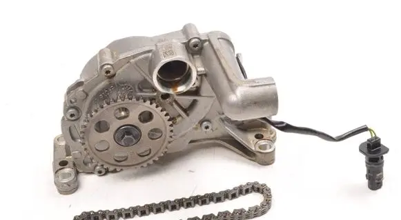 Volvo XC90 Oil pump 32298902
