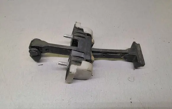 Opel Insignia A Rear door check strap stopper 13229108