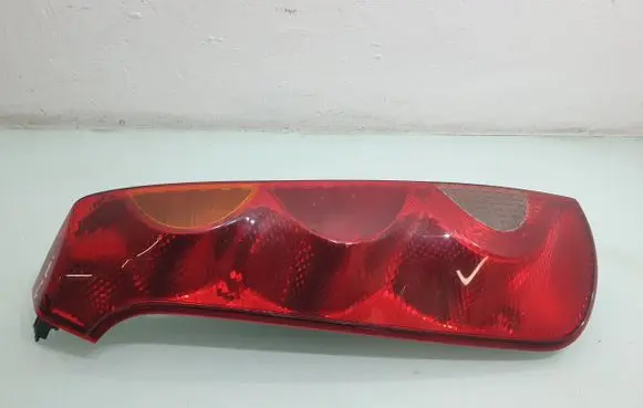 Nissan Note (E11) Rear/tail lights