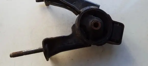 Toyota Corolla Verso E121 Engine mount bracket 1t5478 1t-5478