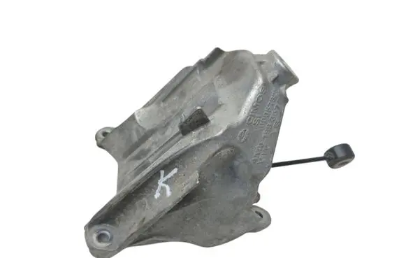 Audi A4 S4 B9 Engine mounting bracket 4M0199307BK 00057325