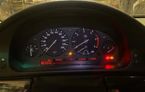 BMW 5 E39 Speedometer (instrument cluster) 110008784