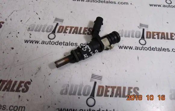 Mercedes-Benz S W221 Fuel injector A2720780249