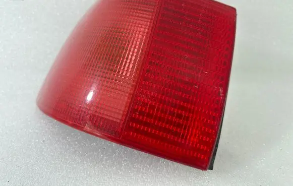 Audi A6 S6 C4 4A Rear/tail lights 0163266