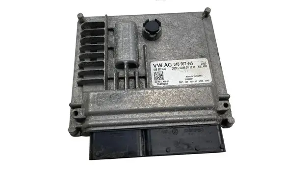 Skoda Rapid (NH) Engine control unit/module 04B907445