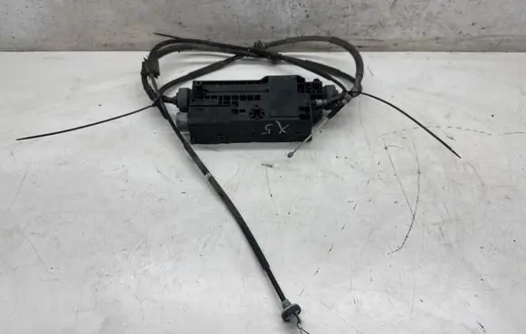 BMW X5 F15 Hand brake control module S007411001C SM020000 13665010