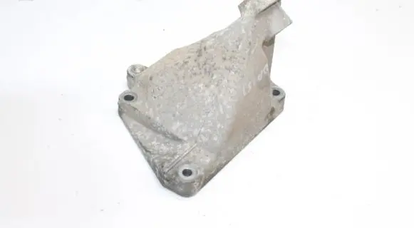 Mercedes-Benz SLK R171 Engine mounting bracket A2722231604