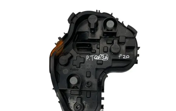 BMW 1 F20 F21 Tail light bulb cover holder