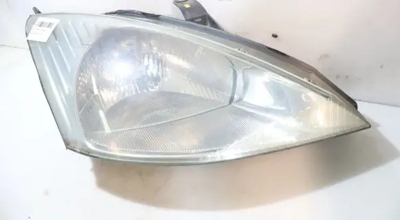 Ford Focus Headlight/headlamp