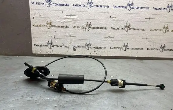Opel Insignia A Gear shift cable linkage 22784018