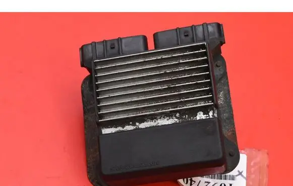 Toyota Avensis Verso Engine control unit/module ECU