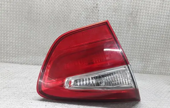 KIA Rio Tailgate rear/tail lights 92403