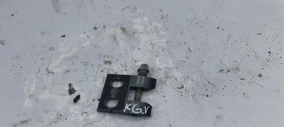 BMW 3 E90 E91 Rear door upper hinge NOCODE