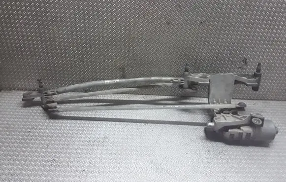Ford Focus C-MAX Front wiper linkage and motor
