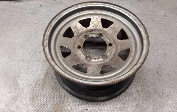 Nissan Patrol Y60 R15 steel rim 
