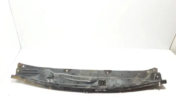 Nissan Pulsar Wiper trim 663183ZL0E