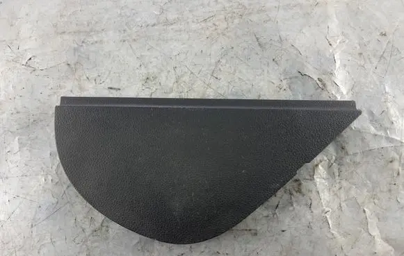 Volkswagen Polo IV 9N3 Dashboard side end trim 6Q0858218 6Q0858218F
