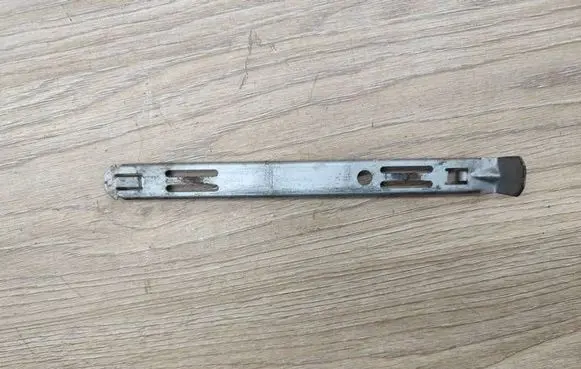 Volvo XC90 Headlight/headlamp mounting bracket 89028052 8637182