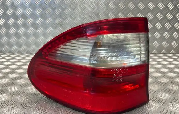 Mercedes-Benz E W211 Rear/tail lights A2118201164