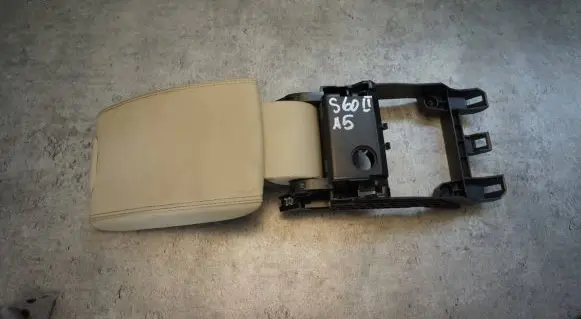 Volvo S60 Armrest 1782842