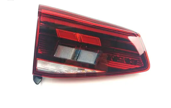 Volkswagen PASSAT B8 Rear/tail lights 3G9945093G