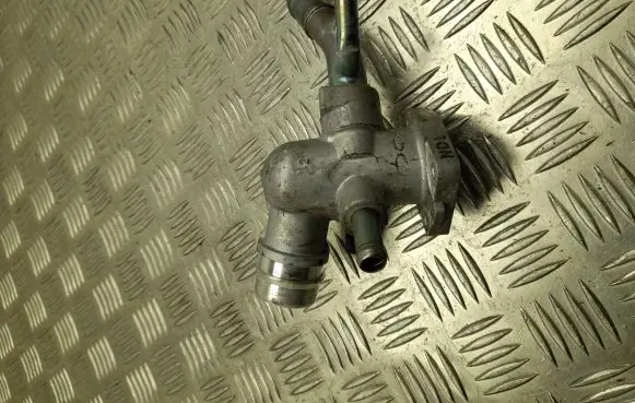 Hyundai Tucson TL Engine coolant pipe/hose 38030