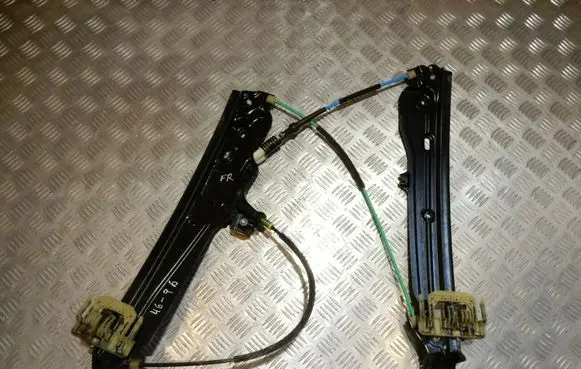 BMW 5 F10 F11 Front window lifting mechanism without motor 7182112 7182132 4696