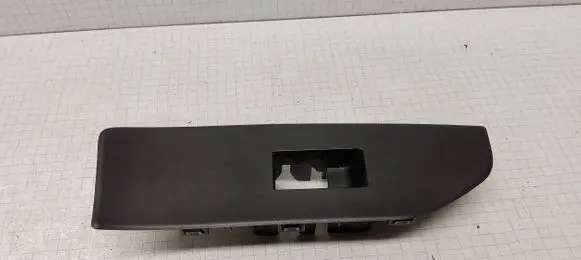 Toyota Verso Electric window control switch 742310F040