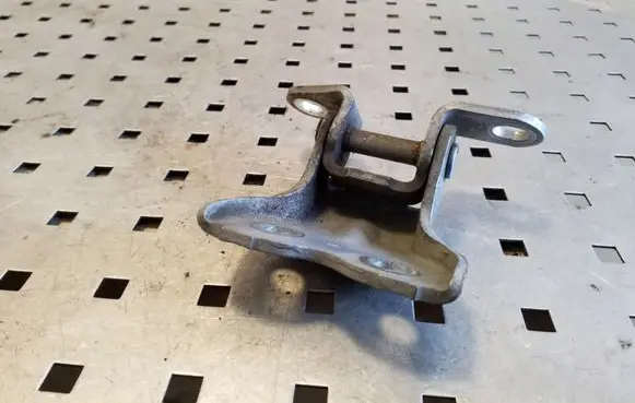 Toyota Corolla E120 E130 Front door lower hinge 