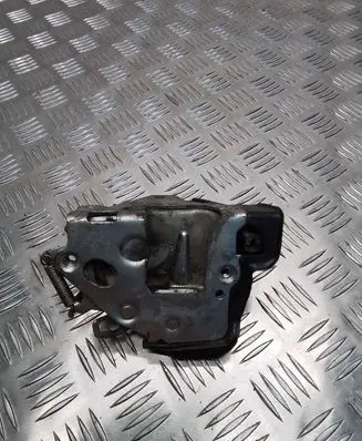 Mercedes-Benz W123 Rear door lock