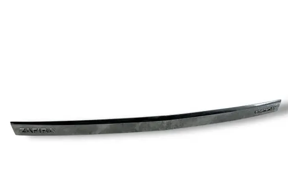 Opel Zafira B Trunk door license plate light bar 316053479