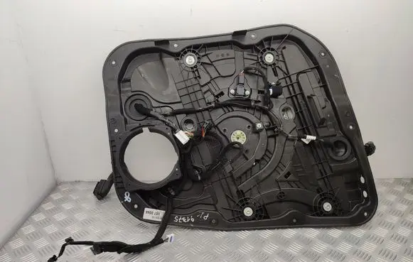 KIA Sorento Front window lifting mechanism without motor 81310C5010
