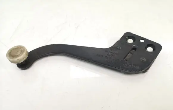 Volkswagen Transporter - Caravelle T5 Sliding door upper roller guide/hinge 7H0843436E
