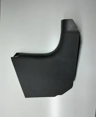 Foot area side trim