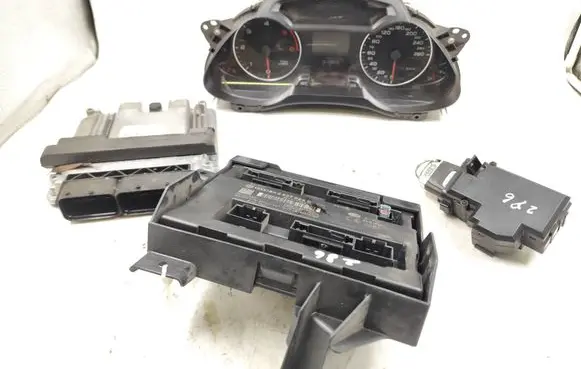 Audi A4 S4 B8 8K Engine ECU kit and lock set 8K0907064C 8K0909131C 8K1907401A
