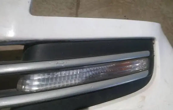 Daihatsu Materia Front indicator light