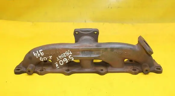 Volvo S60 Exhaust manifold 30757870