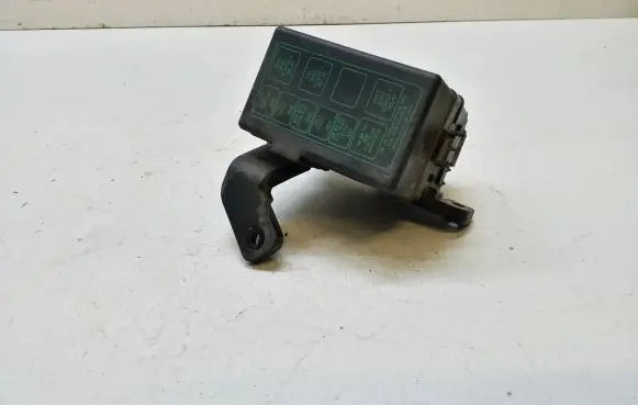 KIA Sorento Fuse module 914152P795 911162B010 10007270096