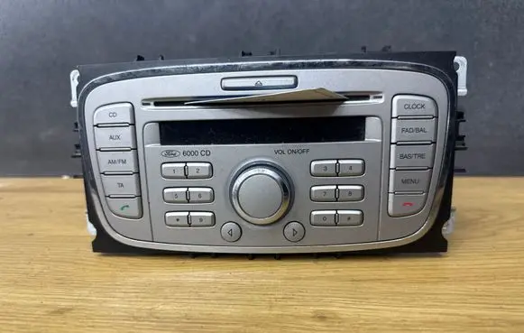 Ford Mondeo MK IV Radio/CD/DVD/GPS head unit AT1T18C815AA